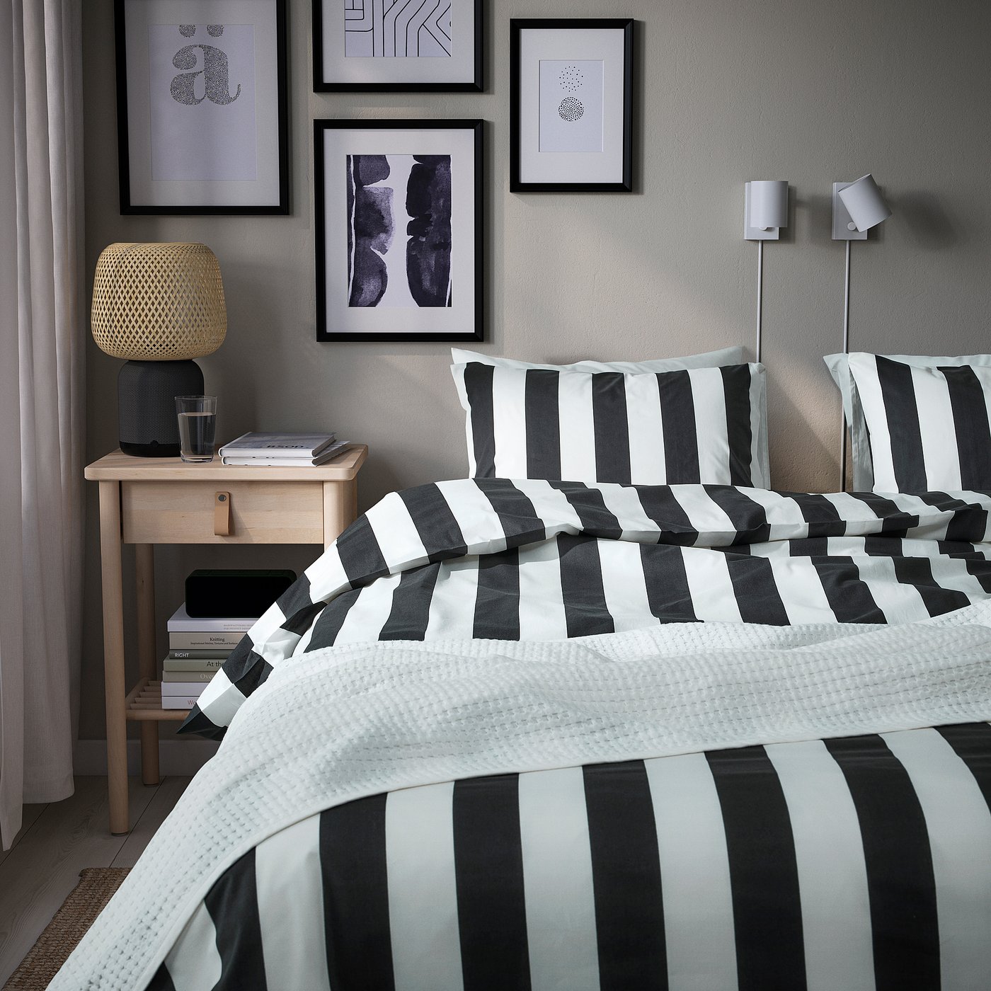 SL NH STMAL Duvet Cover And 2 Pillowcases Black white striped IKEA sl-nh-stmal-duvet-cover-and-2-pillowcases-black-white-striped-ikea