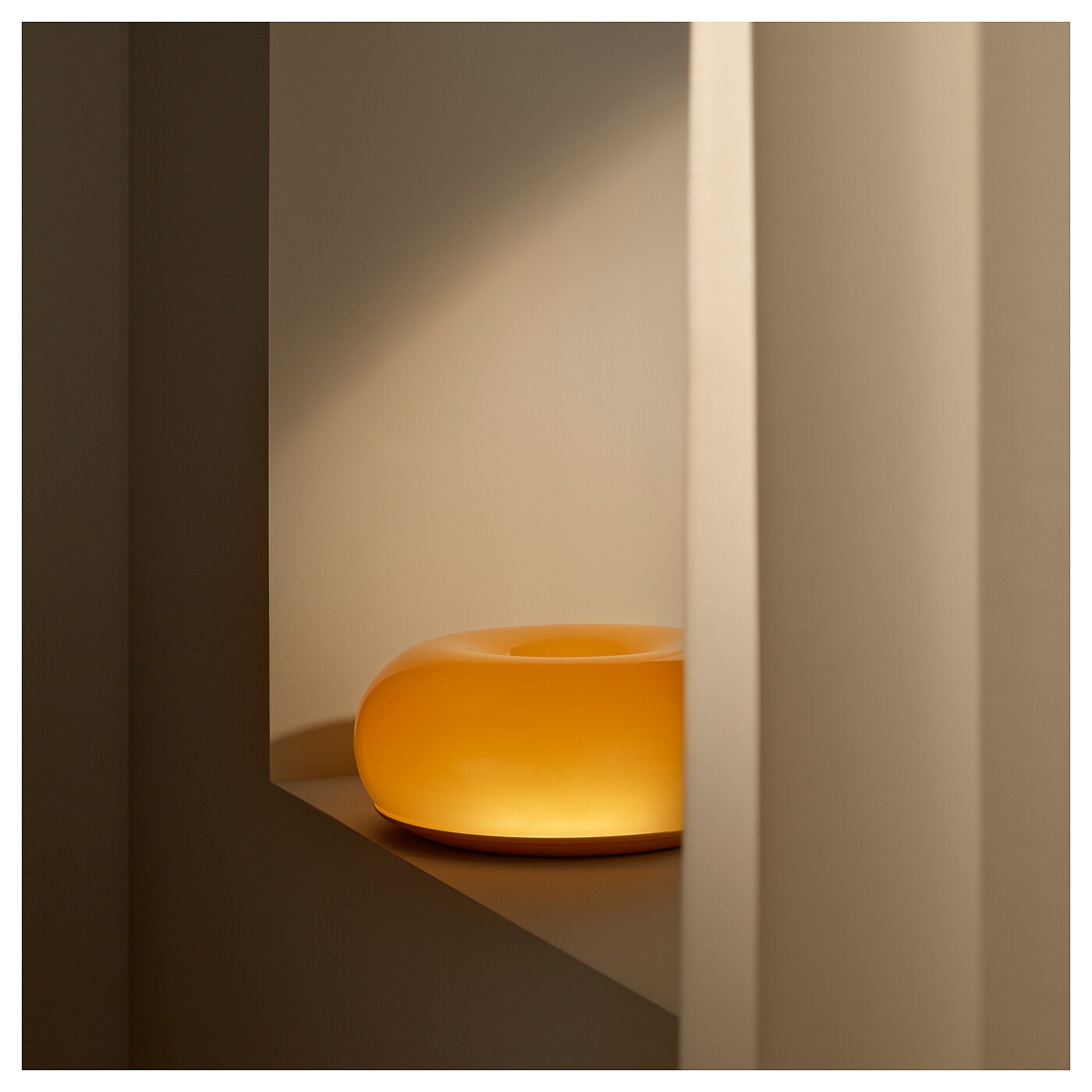 VARMBLIXT LED table/wall lamp orange glass/round - IKEA