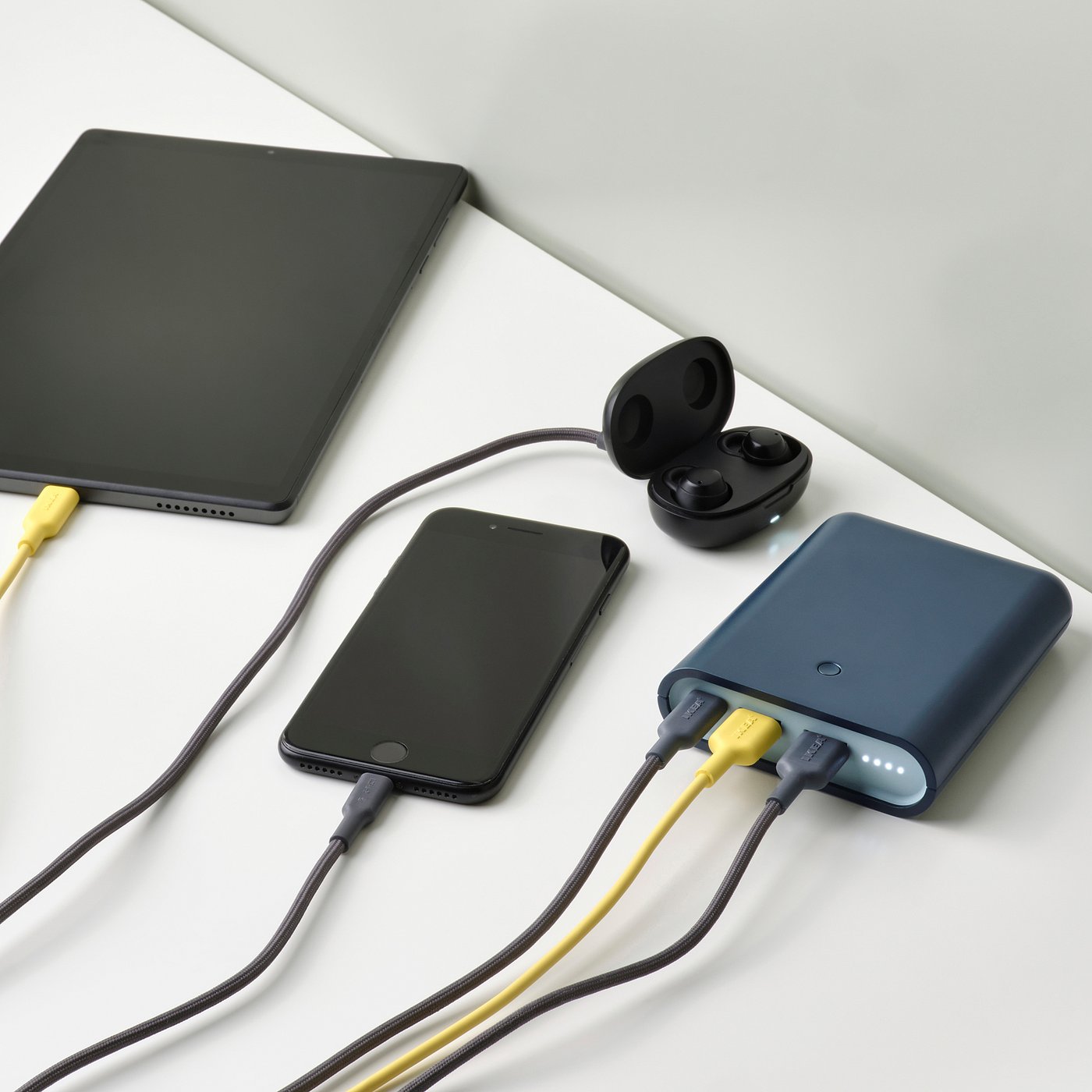 VARMFRONT power bank dark blue - IKEA 